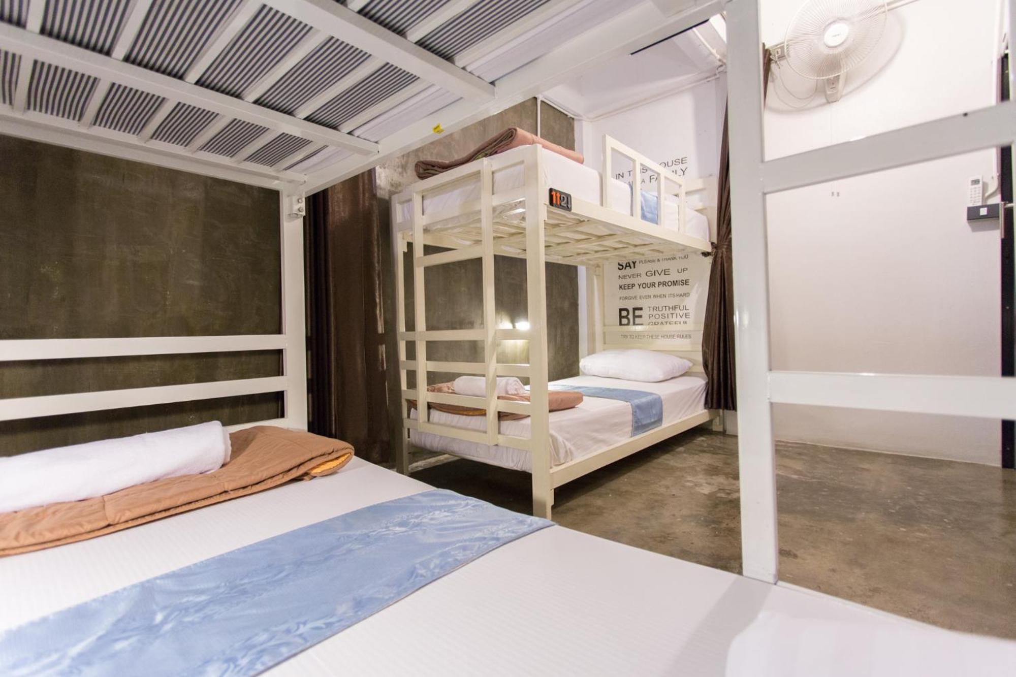 Zz Hostel Chiang Mai Exterior foto